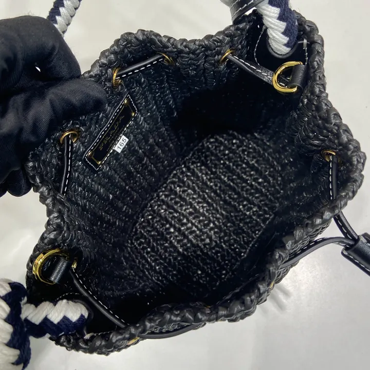 スーパーコピー バレンシアガ キーホルダー