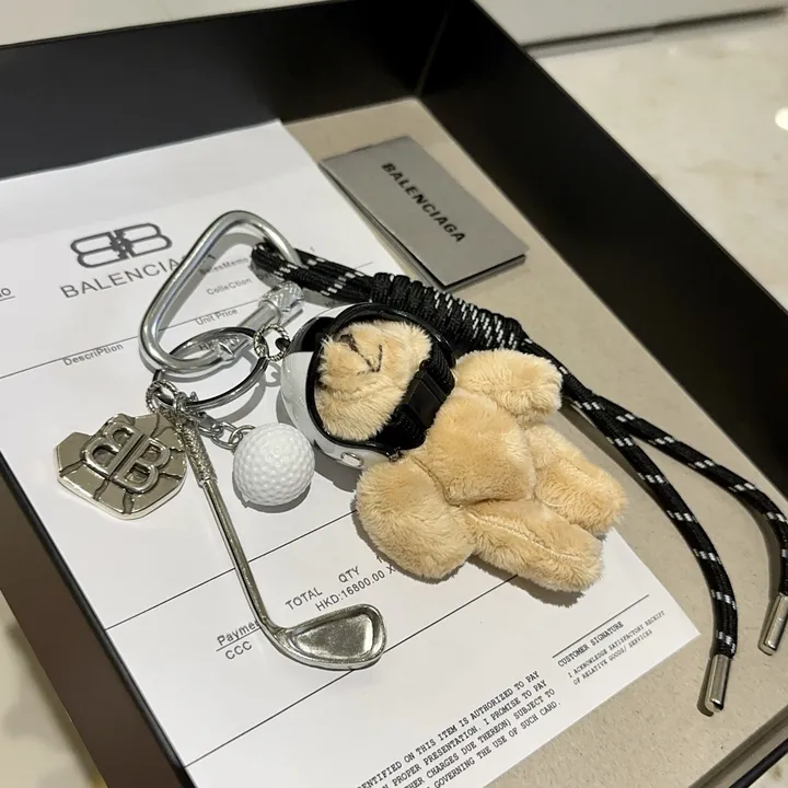 スーパーコピー バレンシアガ キーホルダー