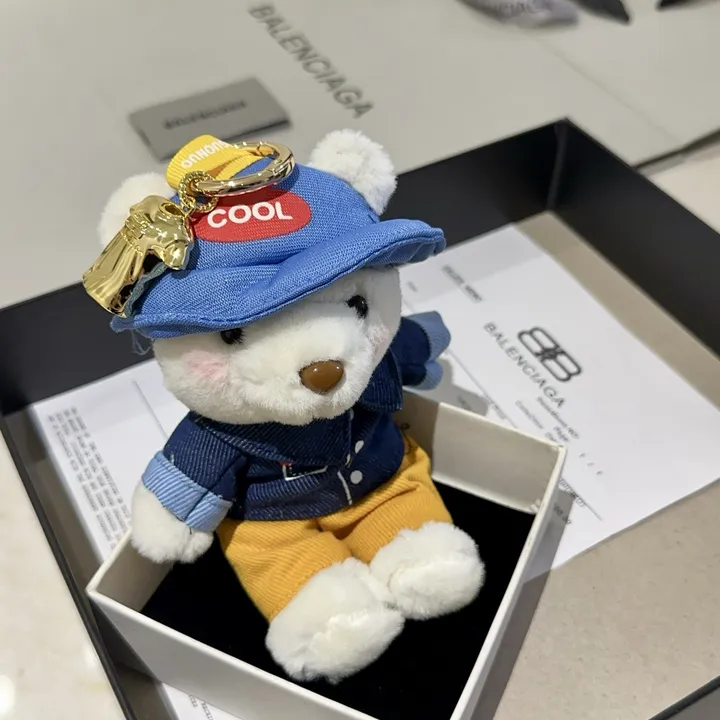 スーパーコピー バレンシアガ キーホルダー