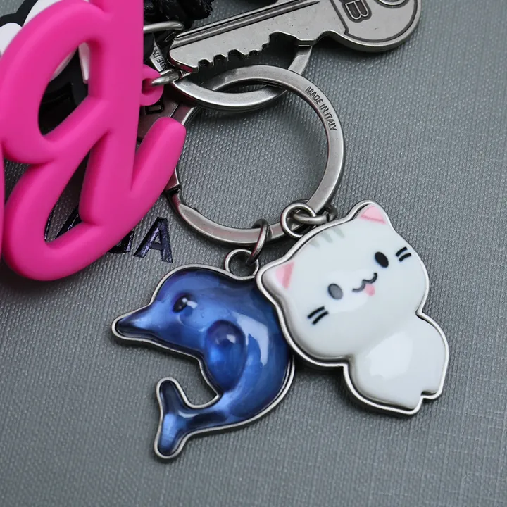 スーパーコピー バレンシアガ キーホルダー