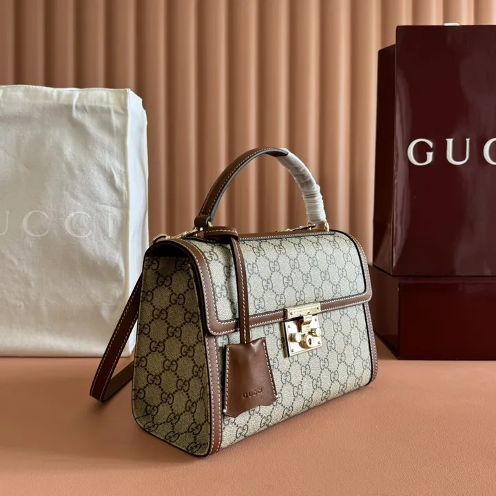 スーパーコピー グッチ キーホルダー