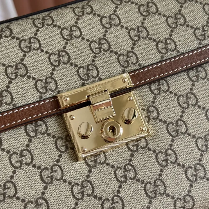 スーパーコピー グッチ キーホルダー