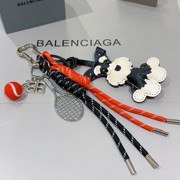 スーパーコピー バレンシアガ キーホルダー