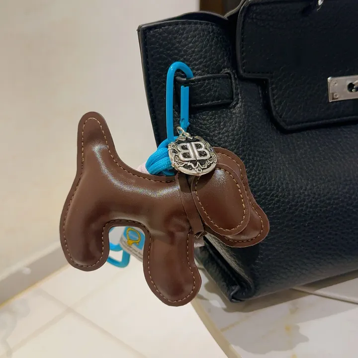 スーパーコピー バレンシアガ キーホルダー