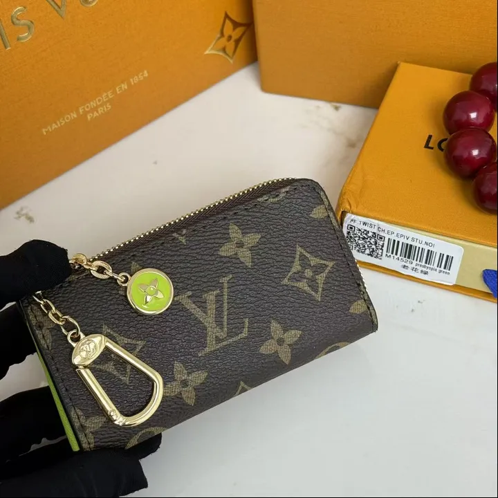 スーパーコピー ルイヴィトン キーホルダー