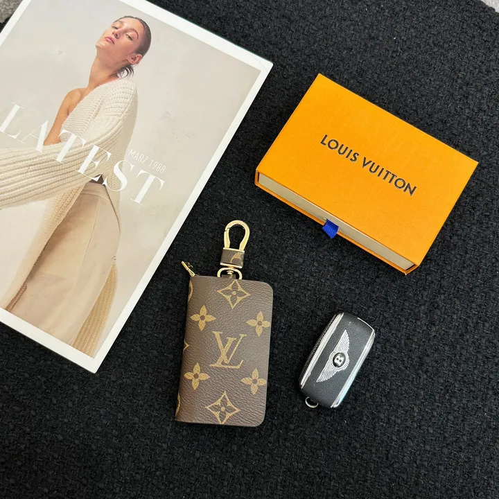 スーパーコピー ルイヴィトン キーホルダー