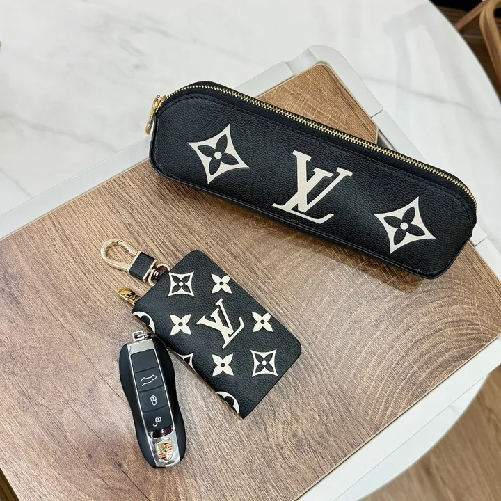 スーパーコピー ルイヴィトン キーホルダー
