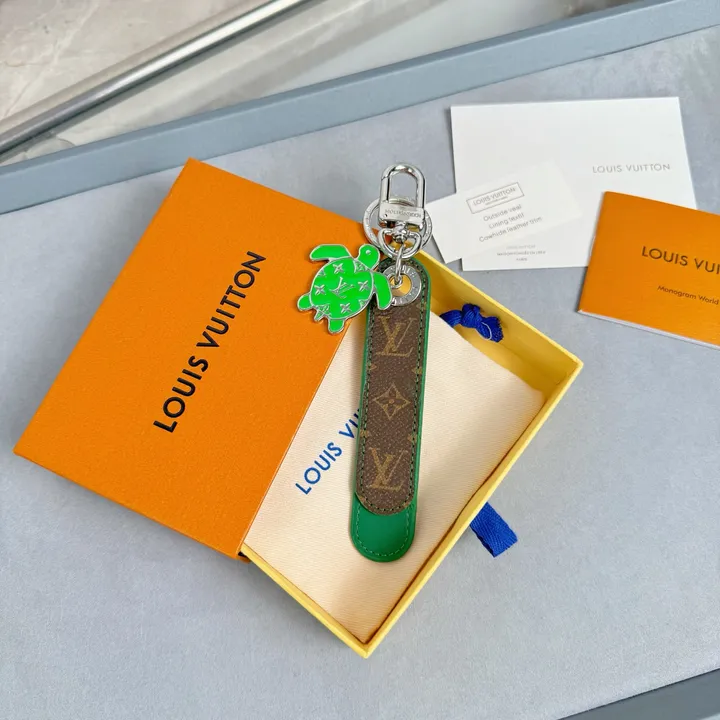 スーパーコピー ルイヴィトン キーホルダー