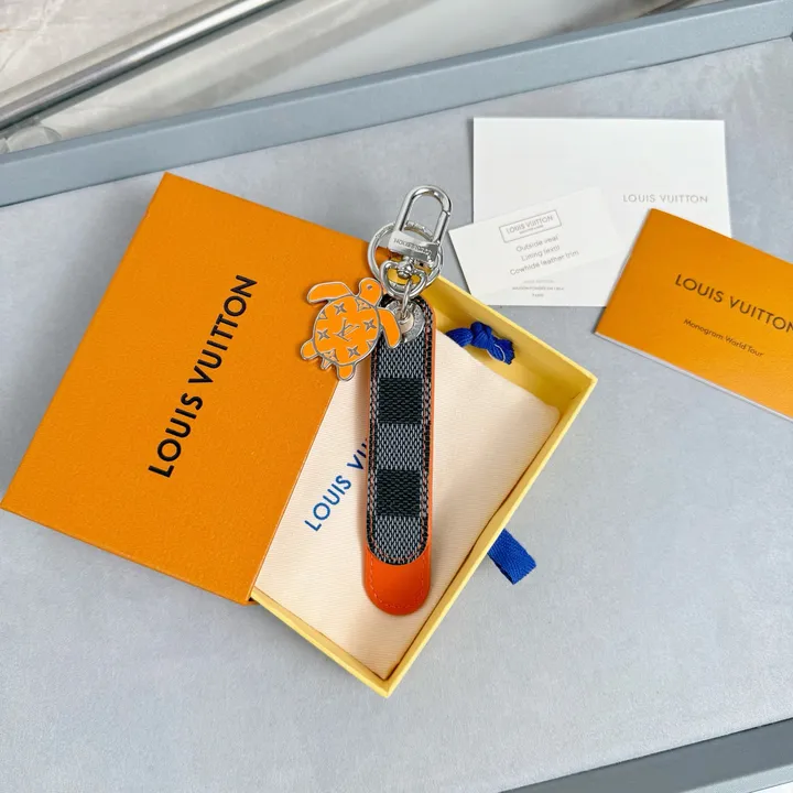 スーパーコピー ルイヴィトン キーホルダー