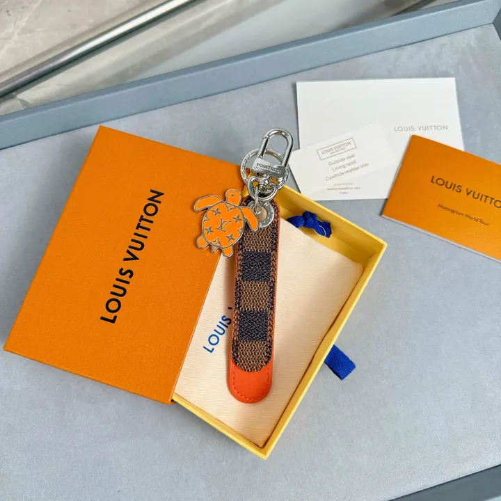 スーパーコピー ルイヴィトン キーホルダー