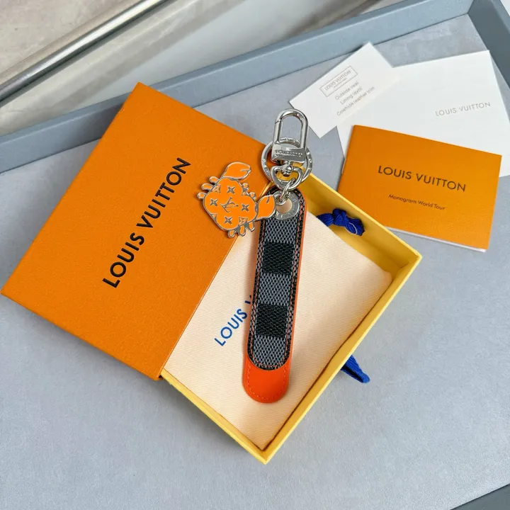スーパーコピー ルイヴィトン キーホルダー