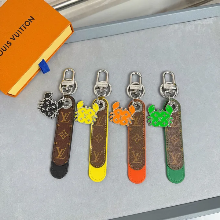 スーパーコピー ルイヴィトン キーホルダー