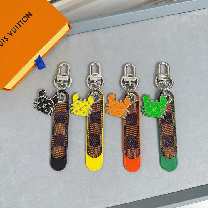 スーパーコピー ルイヴィトン キーホルダー
