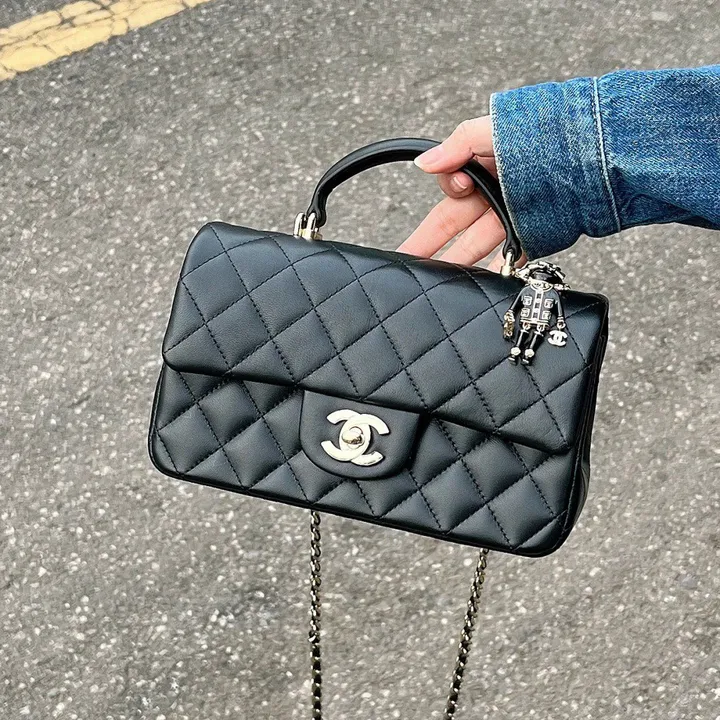 スーパーコピー シャネル キーホルダー