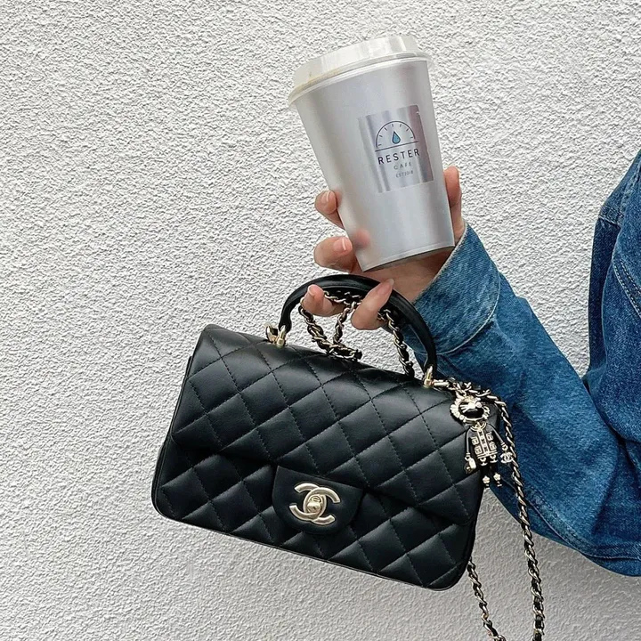 スーパーコピー シャネル キーホルダー