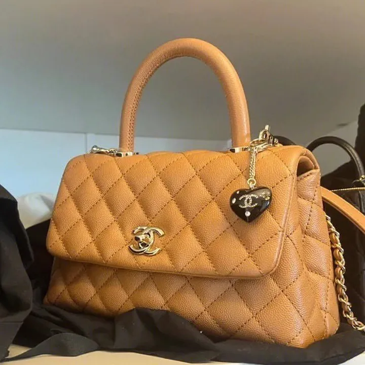 スーパーコピー シャネル キーホルダー