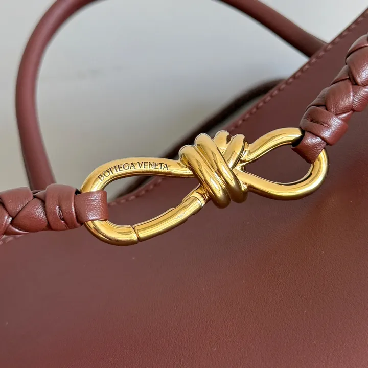 スーパーコピー ボッテガ ヴェネタ キーホルダー