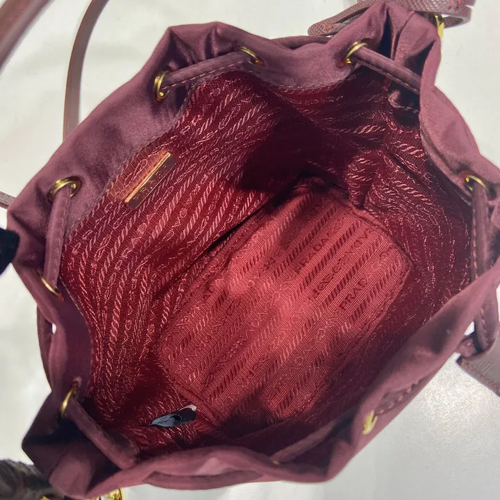 スーパーコピー バレンシアガ キーホルダー