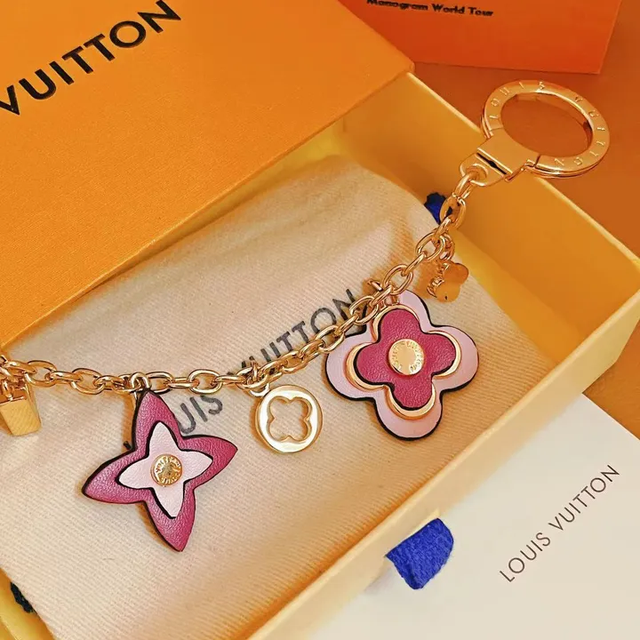 スーパーコピー ルイヴィトン キーホルダー