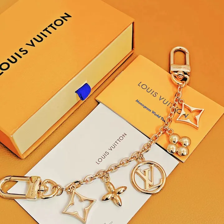 スーパーコピー ルイヴィトン キーホルダー