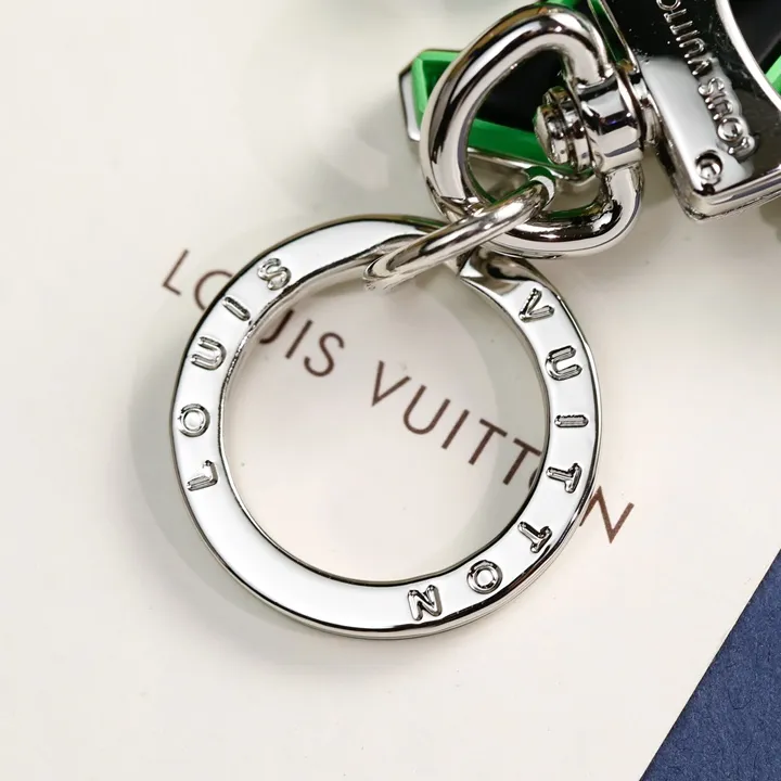 スーパーコピー ルイヴィトン キーホルダー