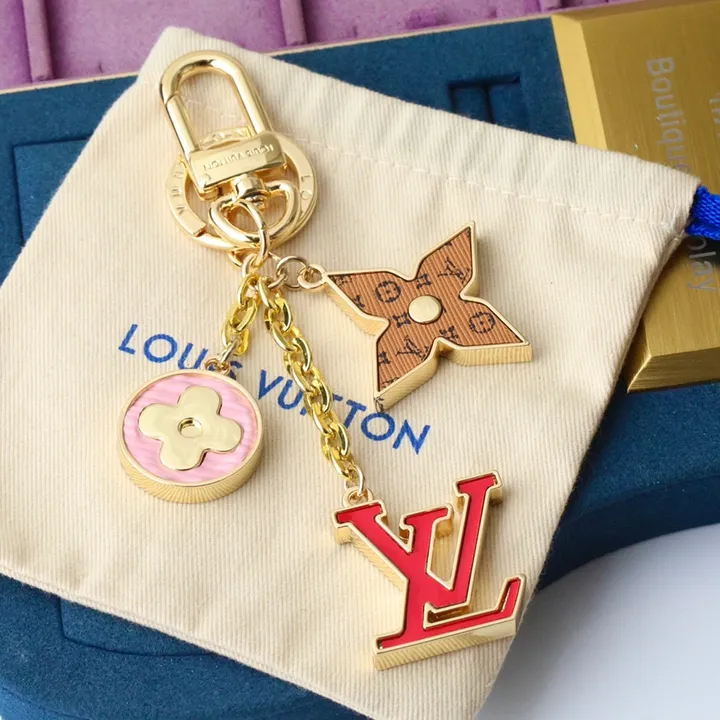 スーパーコピー ルイヴィトン キーホルダー