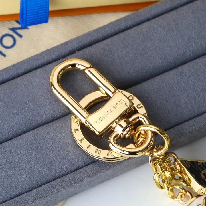 スーパーコピー ルイヴィトン キーホルダー