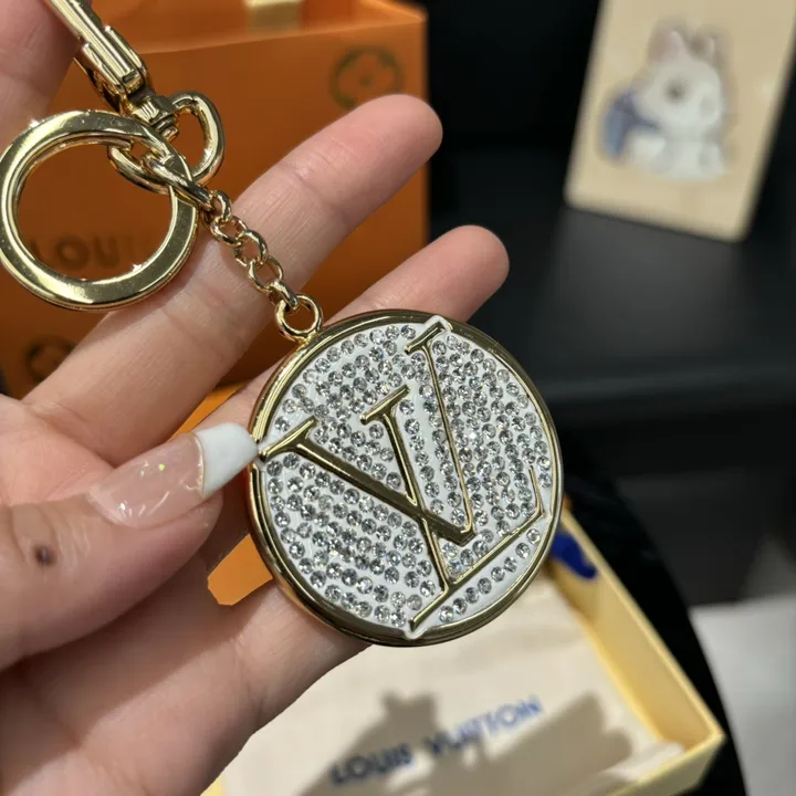 スーパーコピー ルイヴィトン キーホルダー