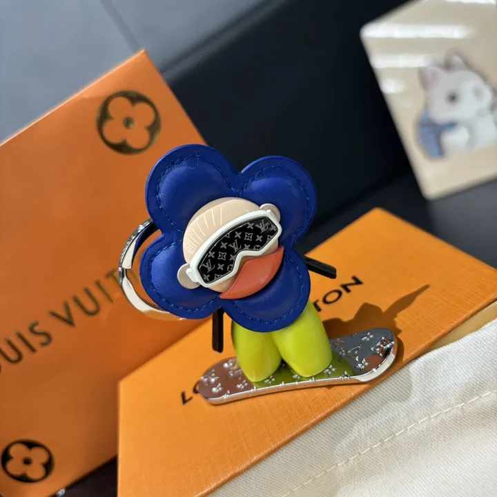 スーパーコピー ルイヴィトン キーホルダー