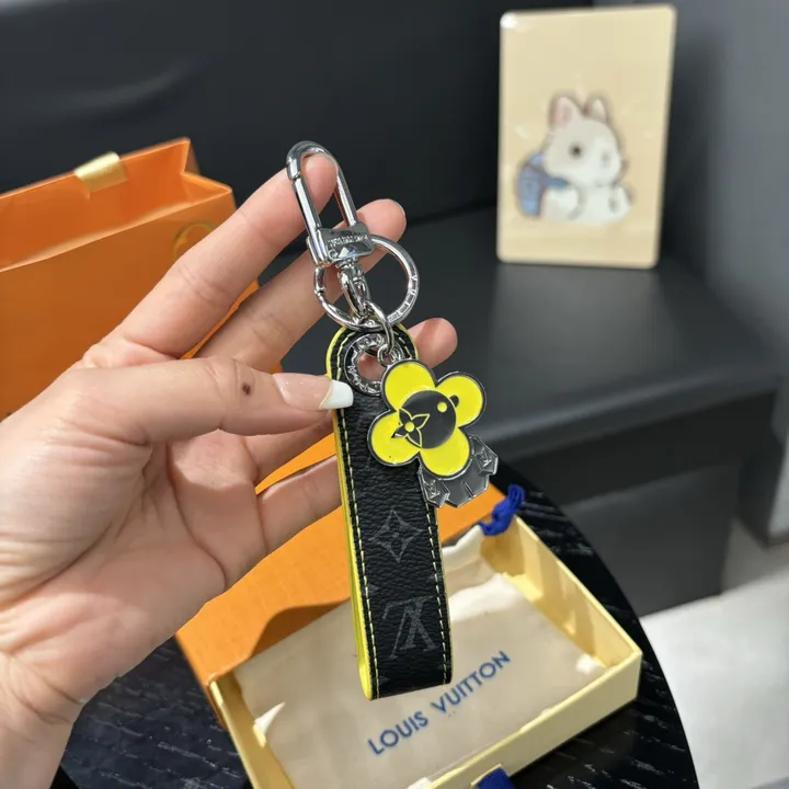 スーパーコピー ルイヴィトン キーホルダー
