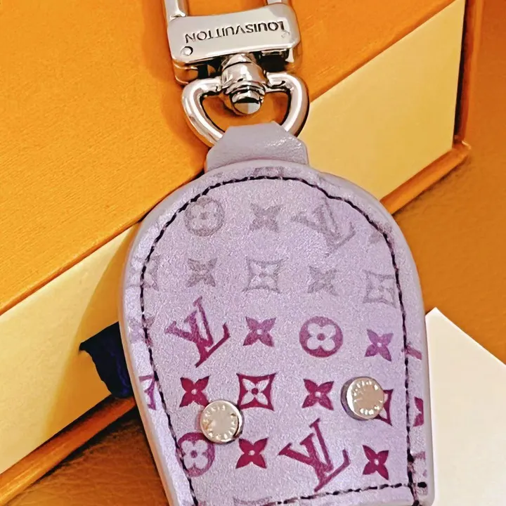 スーパーコピー ルイヴィトン キーホルダー