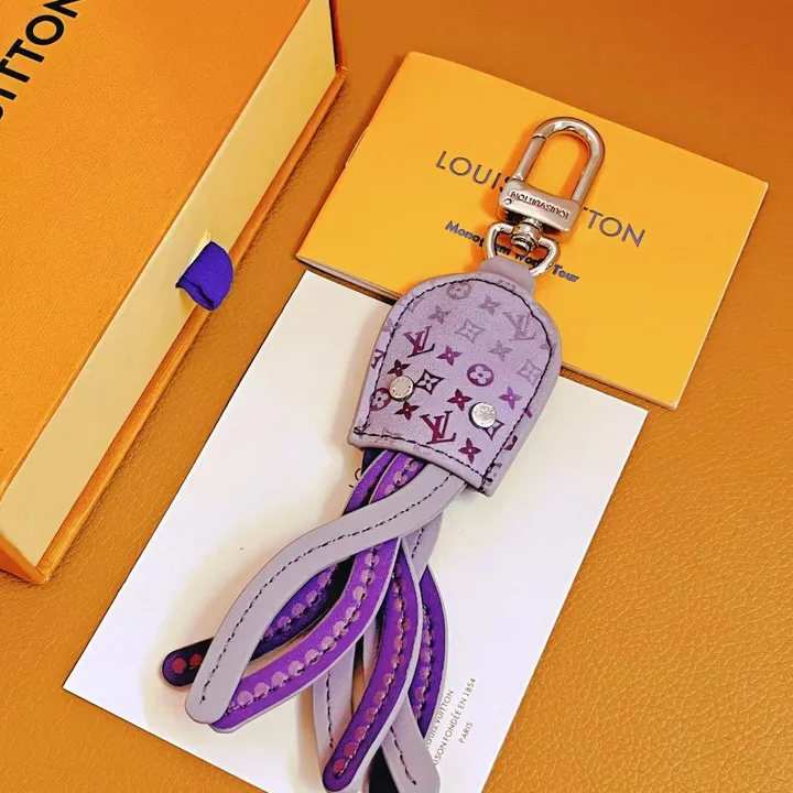 スーパーコピー ルイヴィトン キーホルダー