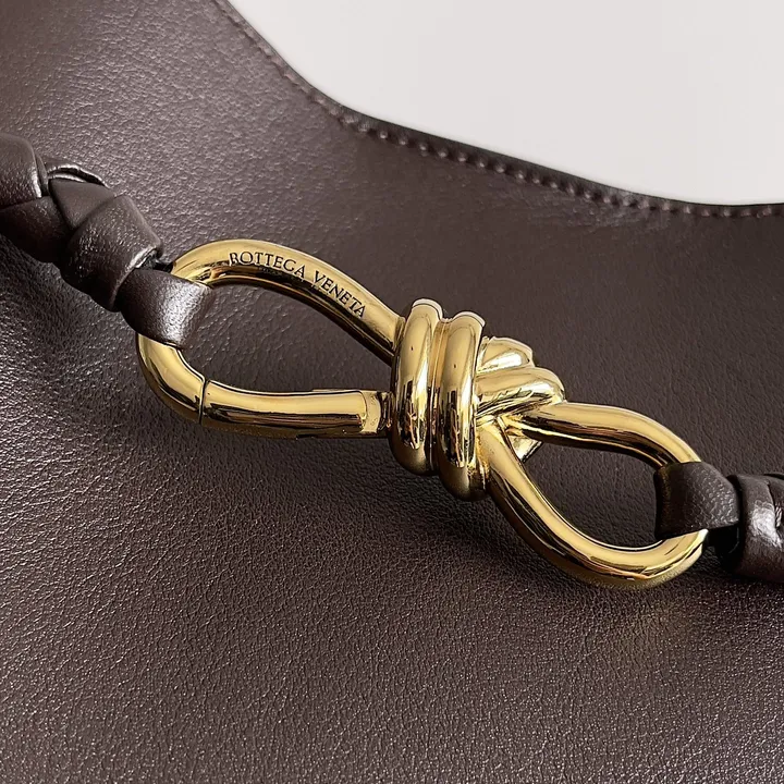 スーパーコピー ボッテガ ヴェネタ キーホルダー