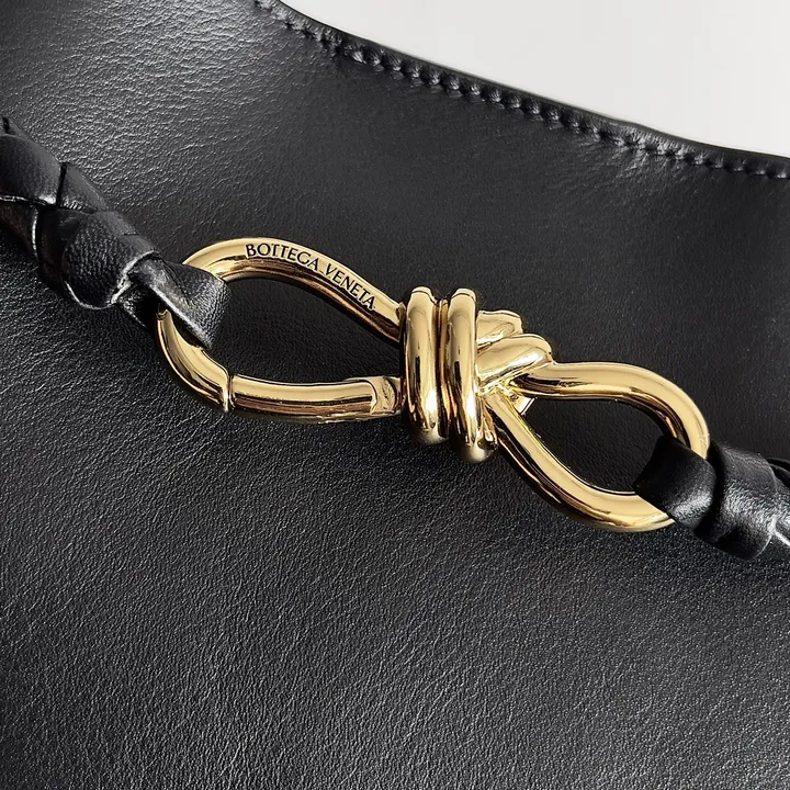 スーパーコピー ボッテガ ヴェネタ キーホルダー