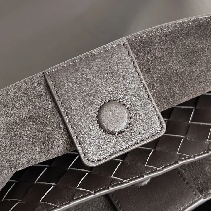 スーパーコピー ボッテガ ヴェネタ キーホルダー