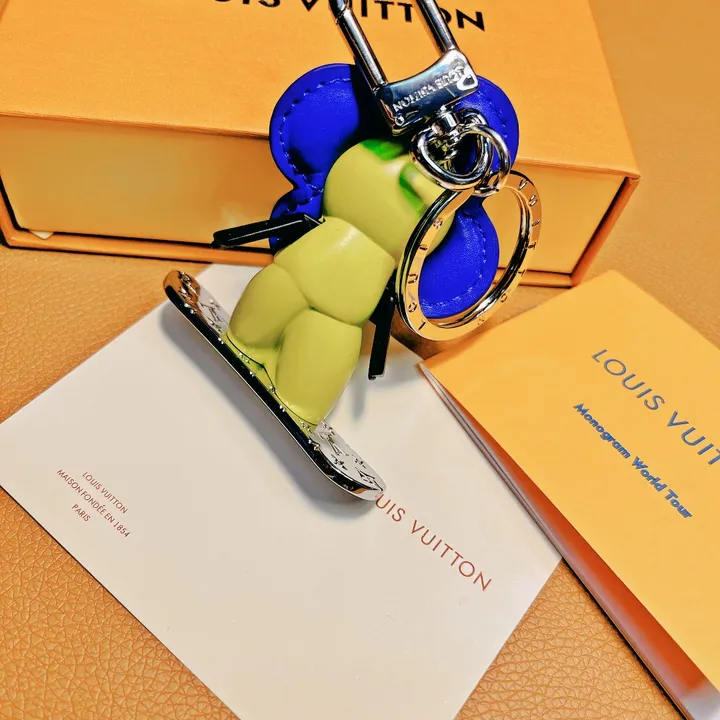 スーパーコピー ルイヴィトン キーホルダー