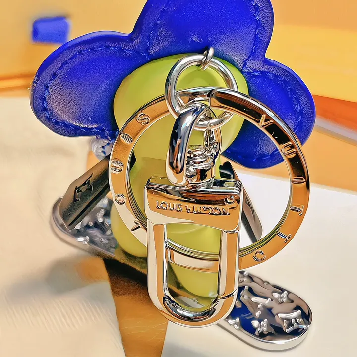 スーパーコピー ルイヴィトン キーホルダー