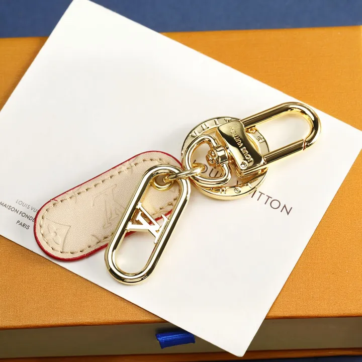 スーパーコピー ルイヴィトン キーホルダー