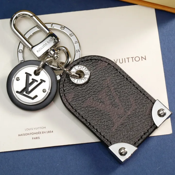 スーパーコピー ルイヴィトン キーホルダー
