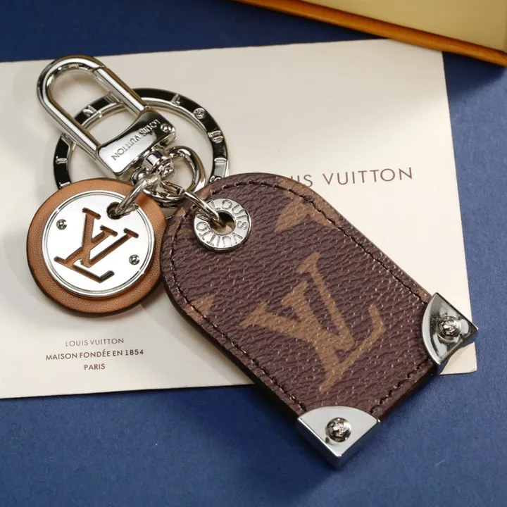 スーパーコピー ルイヴィトン キーホルダー