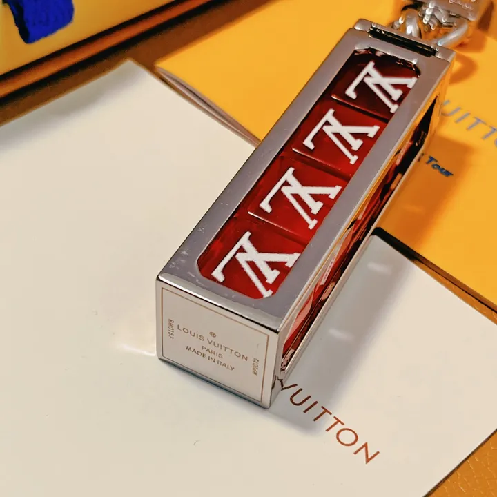 スーパーコピー ルイヴィトン キーホルダー