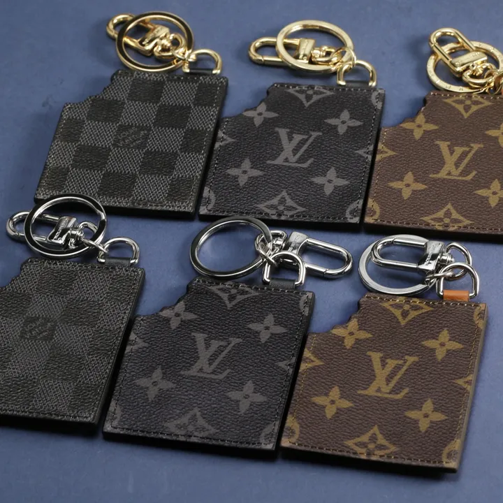 スーパーコピー ルイヴィトン キーホルダー
