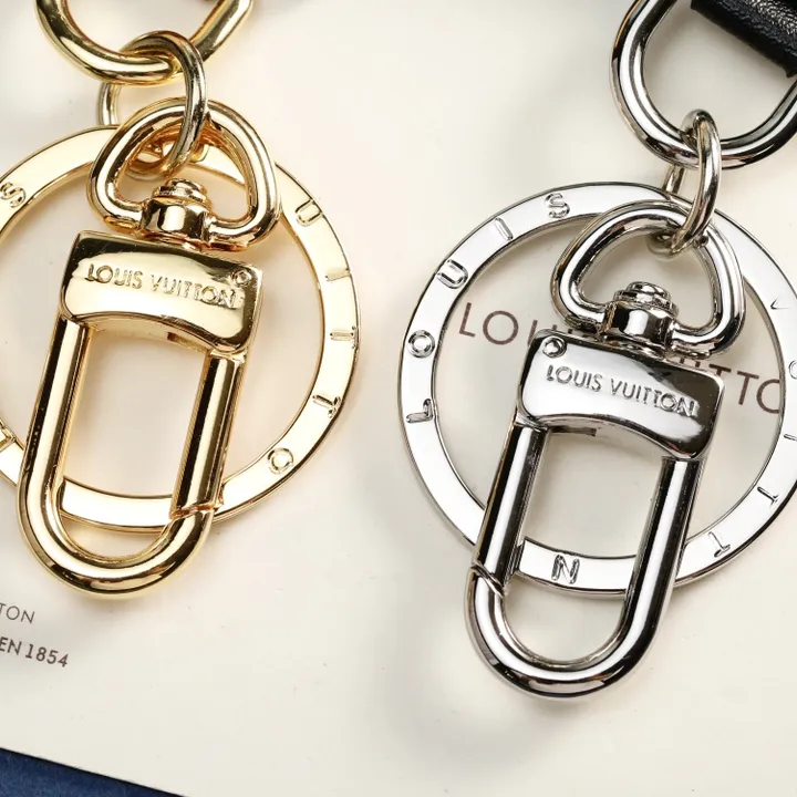 スーパーコピー ルイヴィトン キーホルダー