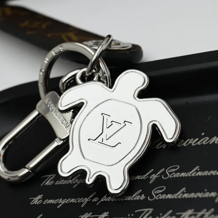 スーパーコピー ルイヴィトン キーホルダー