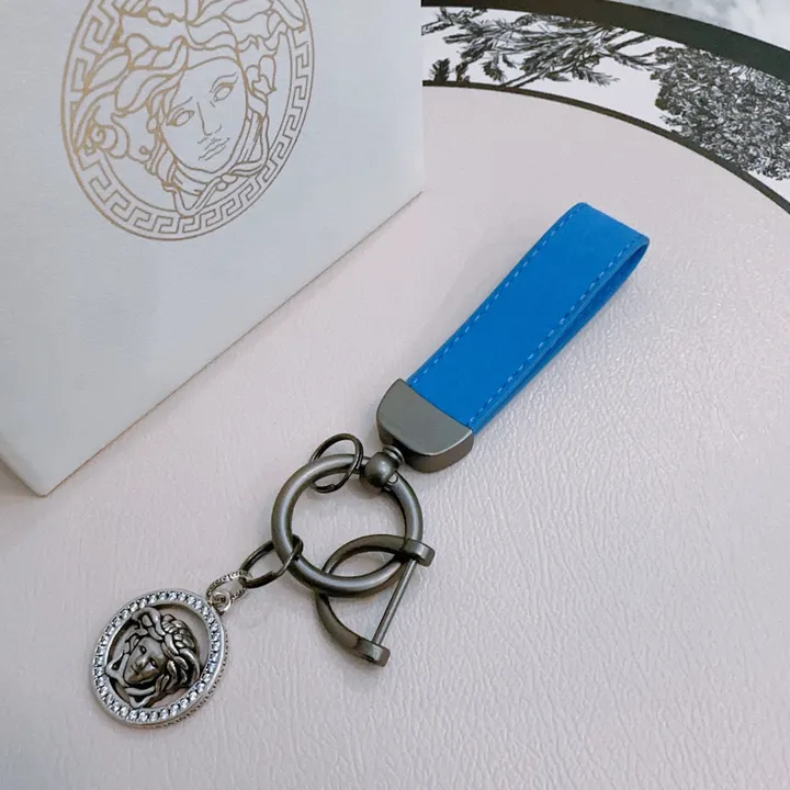 スーパーコピー プラダ キーホルダー