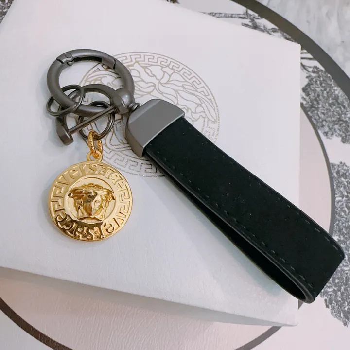 スーパーコピー プラダ キーホルダー