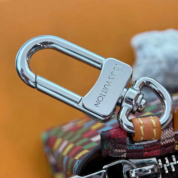 スーパーコピー ルイヴィトン キーホルダー