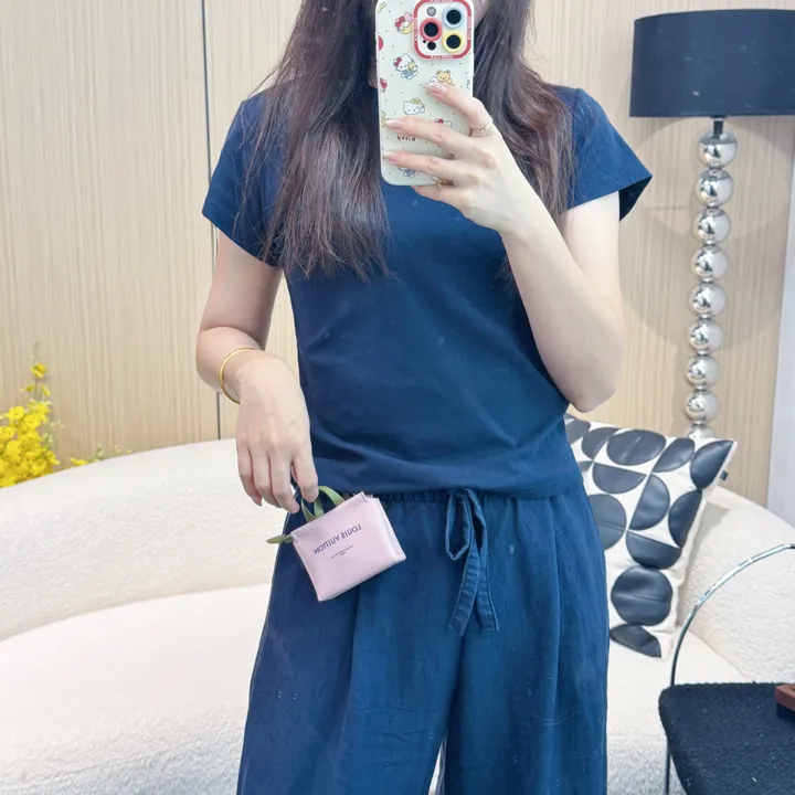 スーパーコピー ルイヴィトン キーホルダー