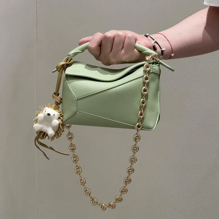 スーパーコピー ロエベ キーホルダー