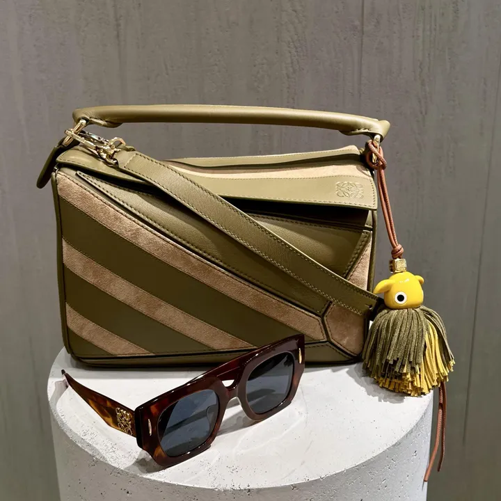 スーパーコピー ロエベ キーホルダー